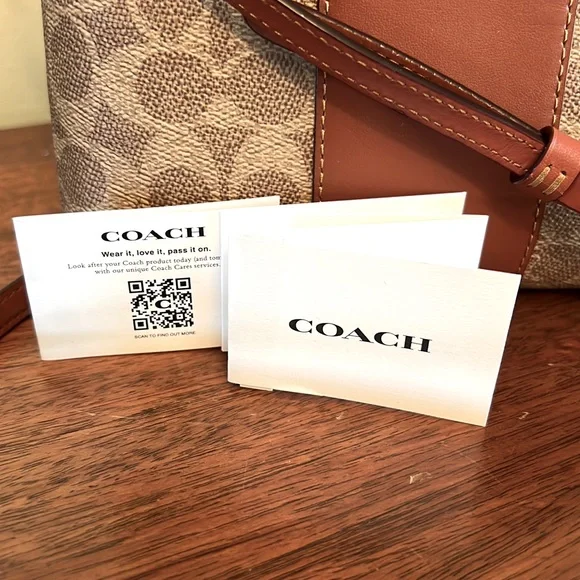 🏇🏼[COACH] Signature Canvas Colorblock Leather Zip Top Kitt Messenger Crossbody - Picture 9 of 9